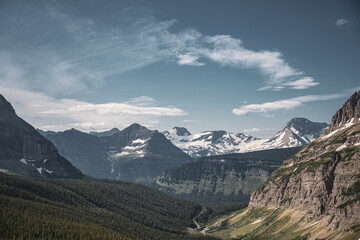 Fototapeta premium View of Montana Mountains from Piegan Pass