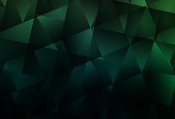Fototapeta premium Dark Green vector triangle mosaic texture.