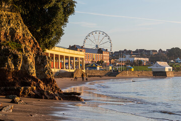 Barry Island(Early Morning)
