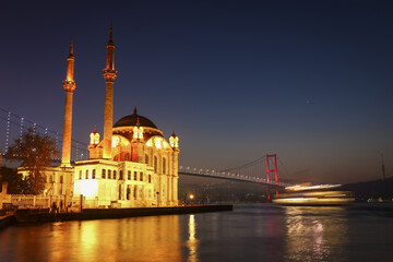 Fototapeta na wymiar Ortakoy Mosque in Istanbul City, Turkey