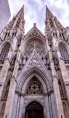 Fototapeta na wymiar St Patricks Church architecture in new york city
