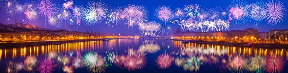 Plexiglas foto achterwand Budapest skyline with fireworks show. Hungary © Pawel Pajor