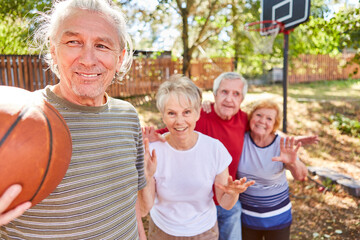 Seniors as vital retirees in senior sports
