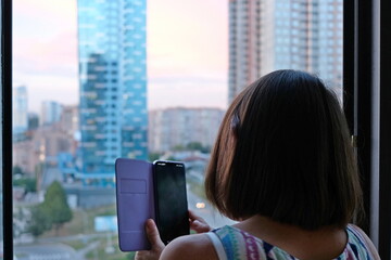 woman with mobile phone