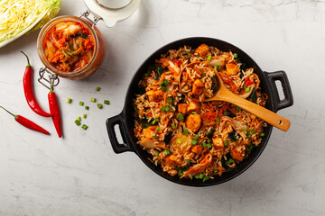 Kimchi cabbage with chicken. Prepared in a wok.