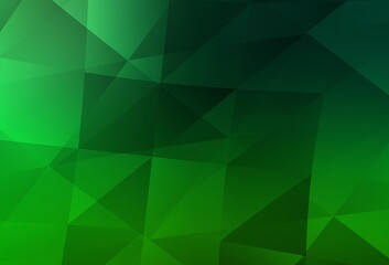 Obraz premium Dark Green vector gradient triangles pattern.