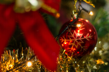 bola vermelha brilhante natal