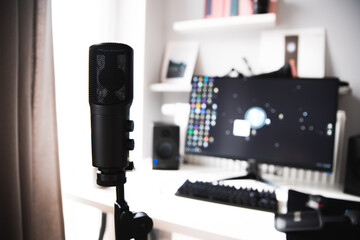 microphone for audio podcast 