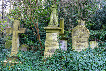 Highgate Cemetery West - London