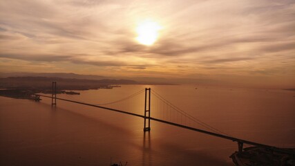 Obraz premium water, sea, landscape, sky, nature, beach, coast, aerial, river, view, road, ocean, city, travel, blue, sunset, france, mountain, port, highway