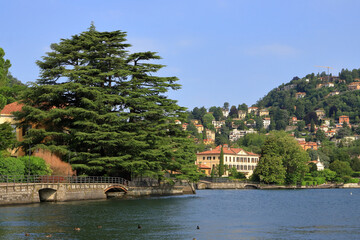Naklejka premium città di como sil lago in italia, city of como on the lake in italy