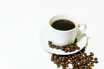 ブラックコーヒーとコーヒー豆
