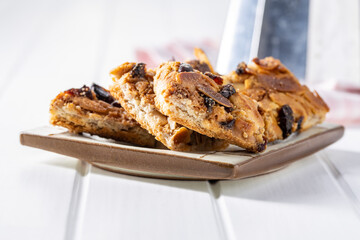 Crunchy cereal cookies with nuts and raisins