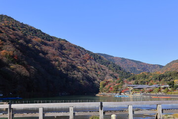 渡月橋　嵐山　京都　日本