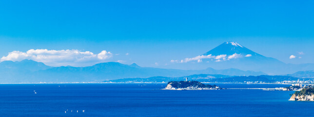 富士山と湘南海岸　ワイド