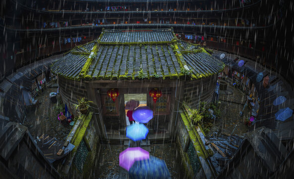 Tulou somebody else