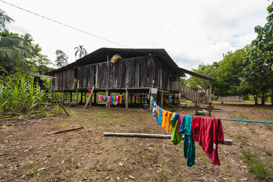 House with a rope and clothes