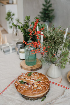 Christmas pie on decorated table