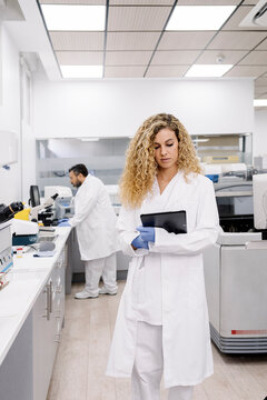 Medical staff working in the hospital