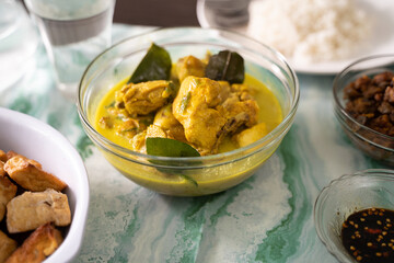 Hommade Indonesian yellow chicken curry for lunch