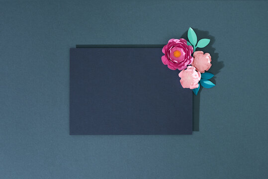 Floral rectangle frame with place for text.