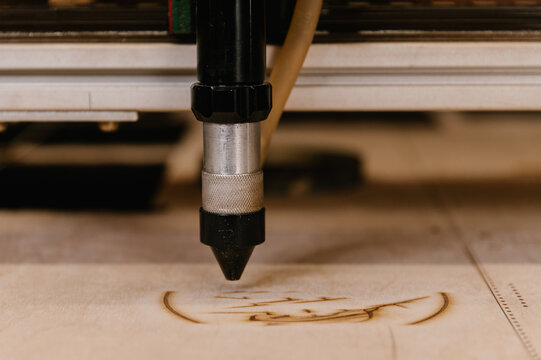 CNC pyrography machine burning ornament