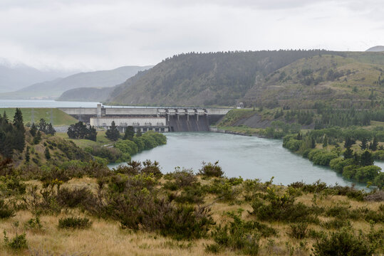 Aviemore Dam in Otago, New Zealand