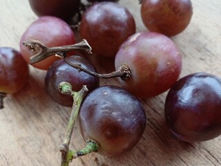 grapes