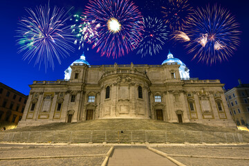 Obraz premium Fireworks near Basilica di Santa Maria Maggiore in Rome, Italy