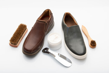 Shoe Polishing Cream And Brushes