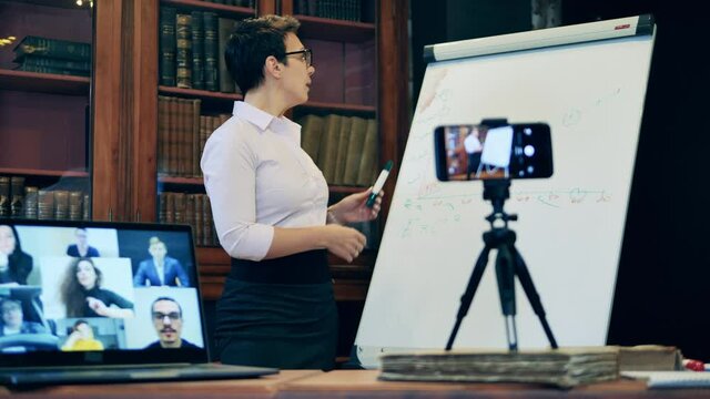 Distance education. Tutor and online education group
