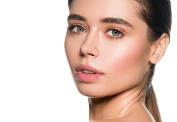 Fototapeta premium Beautiful woman face with natural make up healthy skin and beautiful eyes