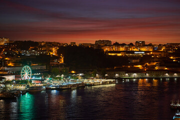 Fototapeta premium Evening atmosphere in and over Porto