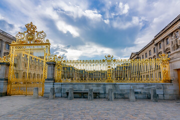 Fototapeta na wymiar Versailles palace gate, Paris suburbs, France