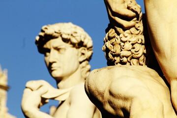 famous statues in Florence 