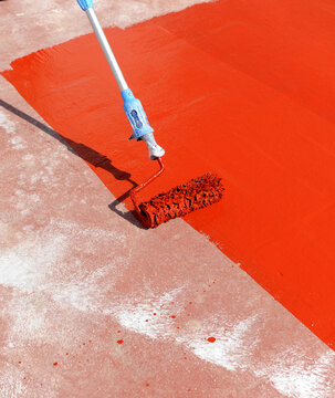 Pintura impermeabilizante de caucho acrílico rojo. Pintura antigoteras