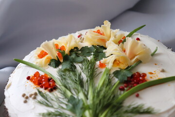 Сake with cream, cheese and vegetables