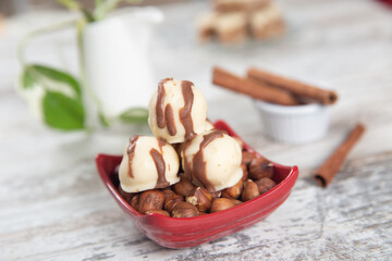Hazelnut cake balls with white chocolate