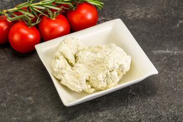 Soft cream cheese with herbs