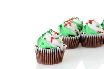 mint and chocolate christmas mini cupcakes