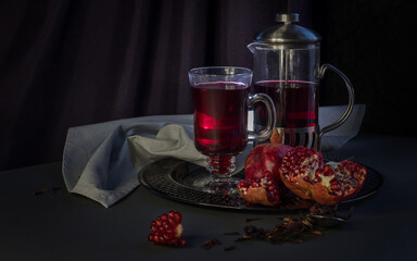 Pomegranate tea and pomegranates 
