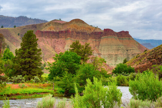 Catherdal in the John Day Fossil Beds National Park