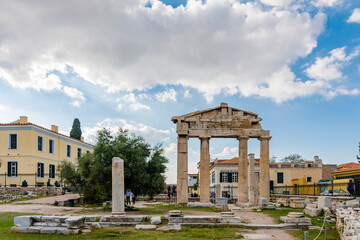 Fototapeta premium Gate of Athena Archegetis view from street in Athens