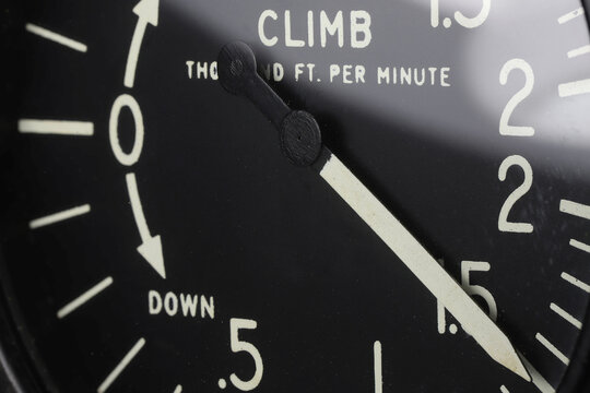 analogue vertical speed indicator of an aircraft