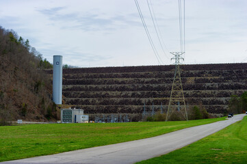 Fototapeta na wymiar South Holston Dam Bristol, Tennessee