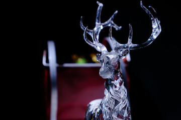 reindeer and sleigh decor