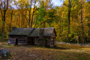 Obraz premium Roaring Fork Motor Trail in the Smokey Mountains