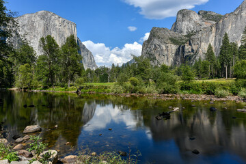 Fototapeta na wymiar Yosemite Valley - Yosemite National Park