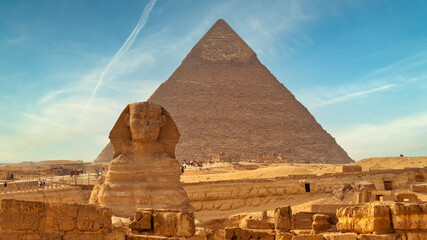 The Great Sphinx Of Giza And The Pyramids In Egypt - obrazy, fototapety, plakaty