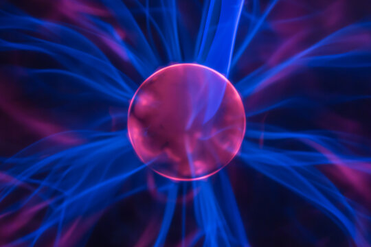 Plasma Sphere Static Electricity